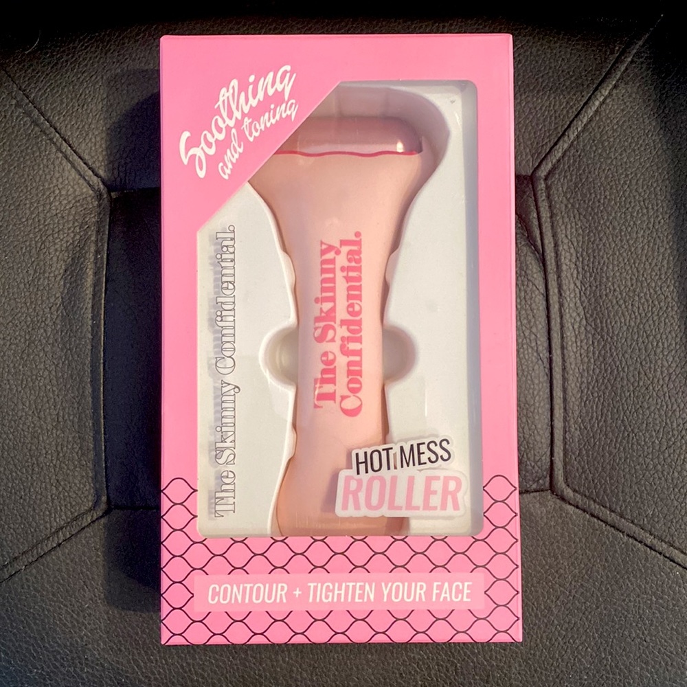 The Skinny Confidential Hot Mess Ice Roller
